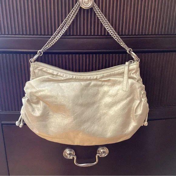 Vtg Banana Republic Gold Leather, bag with shoulder chain - Picture 2 of 15
